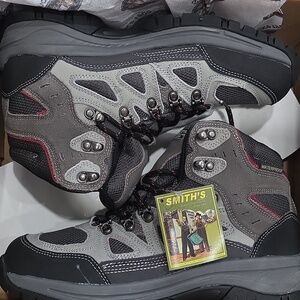 SMITH Footwear Box with Olive and Gray Design